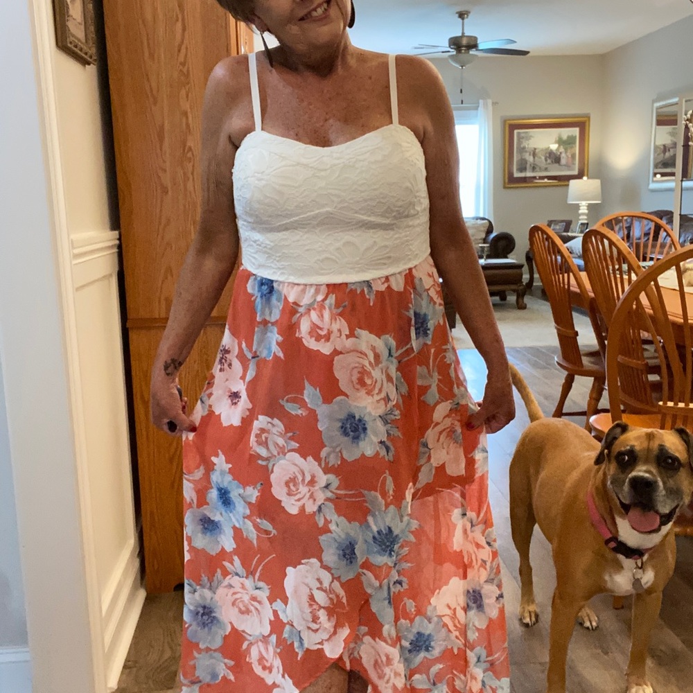 Sumner Dress Reduced shipping!!! - Picture 2 of 2